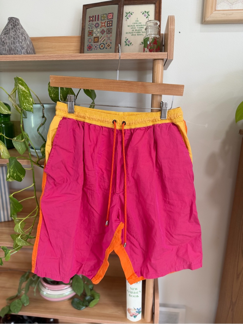 Paul Stewart Men’s Colorblock Swim Trunks XL